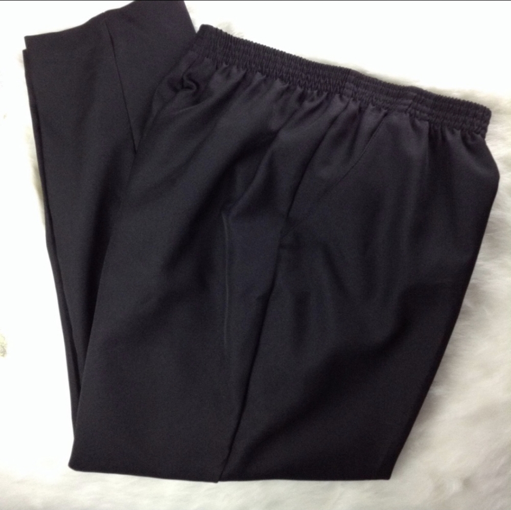 ISO!!! Black Alia, Don Kenny, or Allison Daily pants